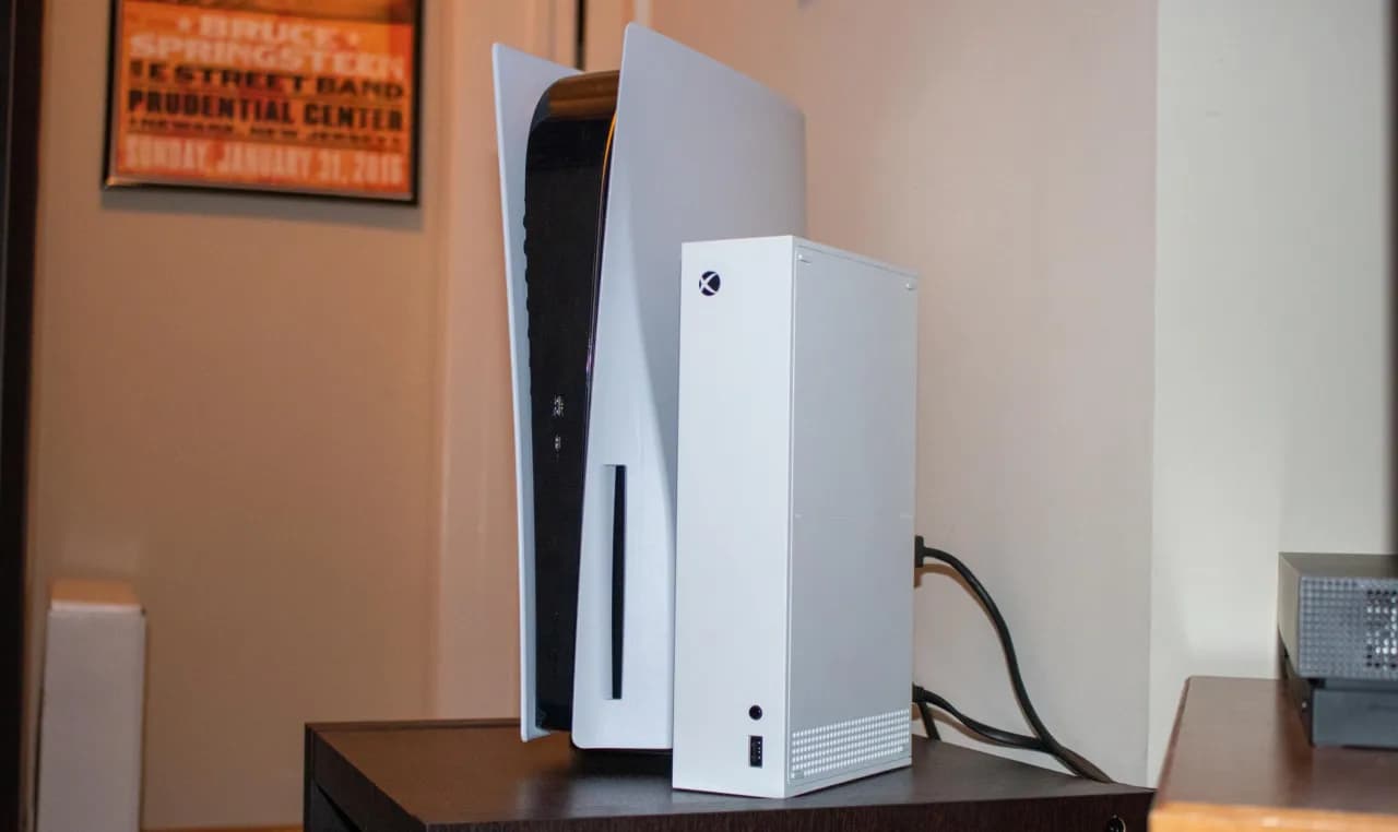 PS5 czy Xbox Series S - który wybór przyniesie więcej radości?