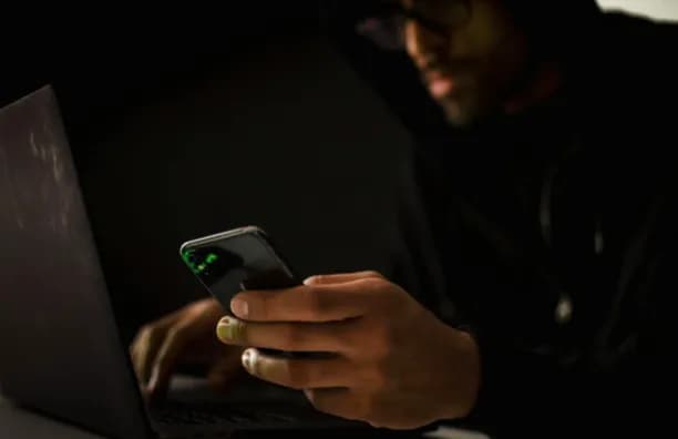 Historie małych gadżetów do telefonów szpiegowskich